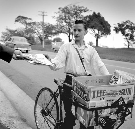 Newspaper boy on bicycle, with The Sun and Daily Mirror newspapers. Max Dupain photo, 1963. Max Dupain, Newspaper Delivery, Child Worker, Cycle Drawing, Delivery Boy, Bike Collection, Australian People, Australia Vintage, Australian Photography