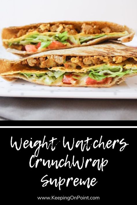 Weight Watchers Crunchwrap Supreme - only 6 points for blue and purple, 8 points for green! Healthy Crunchwrap Recipes, Weight Watchers Chimichangas, Weight Watchers Crunch Wrap Supreme, Ww Crunch Wrap Supreme, Weight Watchers Taco Bell, Crunch Wrap Supreme Recipe Healthy, Zero Point Lunch Weight Watchers, Weight Watchers Crunch Wrap, Weight Watchers Tacos