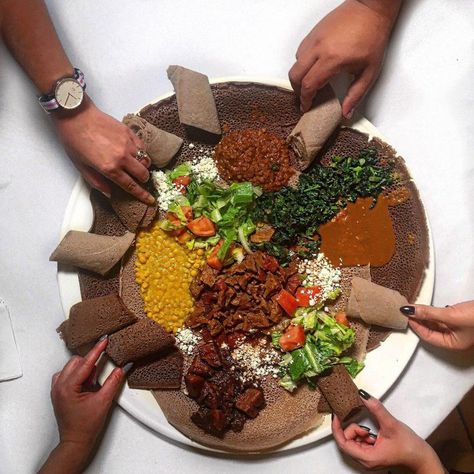 Ethiopiques Eritrean Food, Ethiopian Injera, Best Restaurants In Toronto, Ethiopian Cuisine, Ethiopian Restaurant, Ethiopian Food, Fair Food Recipes, African Food, Food Poster