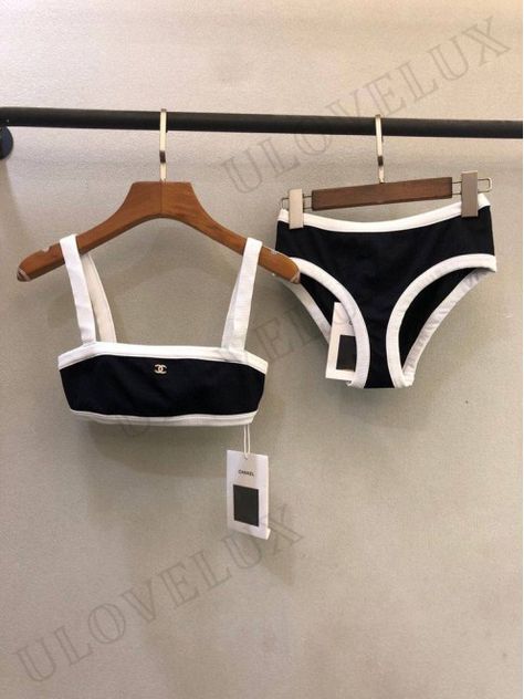 Chanel Swimsuit, Classy Swimwear, Ropa Upcycling, Bag Ysl, Fake Designer, Replica Shoes, Designer Replica, Cute Swimsuits, Cute Bikinis