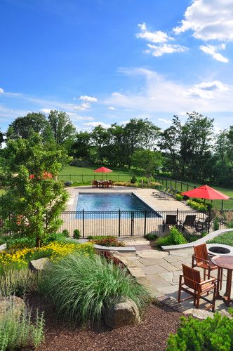 Pool Fenced Pool Design, Pictures, Remodel, Decor and Ideas - page 6 Landscaping Around Pool, Pool And Patio, Inground Pool Landscaping, Rectangle Pool, Living Pool, Swimming Pool Landscaping, Pool Landscape Design, Backyard Pool Landscaping, Backyard Pergola