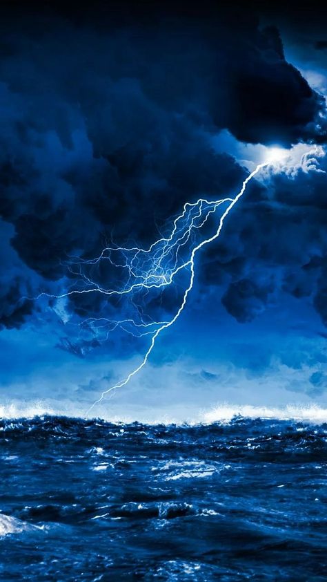 Lightning Wallpaper, Lighting Storm, Lightning Sky, Lightning Images, Lightning Art, Lightning Photography, Blue Aesthetic Dark, Blue Thunder, Water Aesthetic