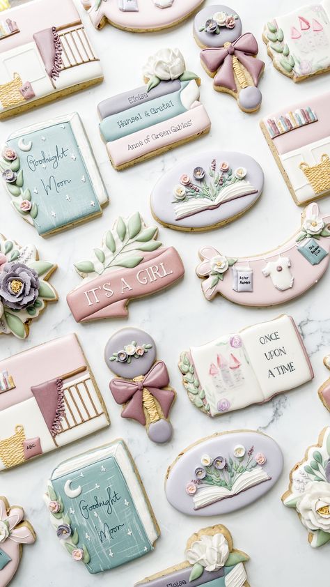 Grandma Cookies Decorated, Royal Icing Book Cookies, Storybook Baby Shower Cookies, Book Baby Shower Cookies, Girly Sugar Cookies, Book Cookies Decorated, Birthday Cake Cookies Decorated, Book Sugar Cookies, Baby Shower Decorated Cookies