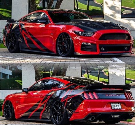 Mustang Wrap Ideas, Mustang Wrap, Mobil Off Road, Sports Cars Mustang, Red Mustang, Car Stripes, Muscle Cars Mustang, Modern Muscle Cars, Mustang Ecoboost