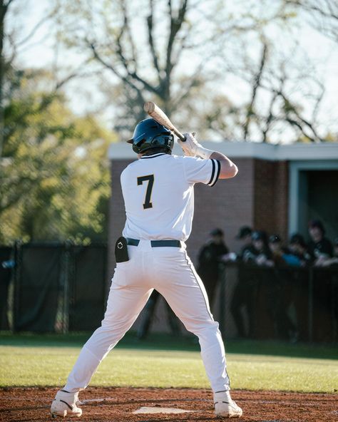 CHS BASEBALL SENIORS ⚾️⚾️🎓🎓 Some shots of our baseball seniors during their Thursday game against Pendleton. GO TIGERS @thecrescenthigh @crescent_barstool_2023 @andersondistrict3 #smallbusiness #photographybusiness #instagramreels #photographyreelideas #andersonscphotographer #andersonsc #photographersofsc #upstatesc #upstatescphotographer #baseball #baseballphotography #baseballvideography #crescentbaseball #tigerbaseball #baseballphotos #baseballphoto #sportsphotography #sportsvideogra... Anderson Sc, Baseball Photography, High School Sports, Tigers Baseball, Baseball Photos, Sports Baseball, Sports Photography, Photography And Videography, Photography Business