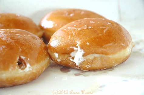 Krispy Kreme Cream Filling Recipe, Doughnut Cream Filling Recipe, Cream Filled Donut Recipe, Doughnut Filling Recipe, Filled Donut Recipe, Krispy Kreme Copycat Recipe, Cream Donut Recipe, Cream Filling Recipe, Cream Filled Donuts