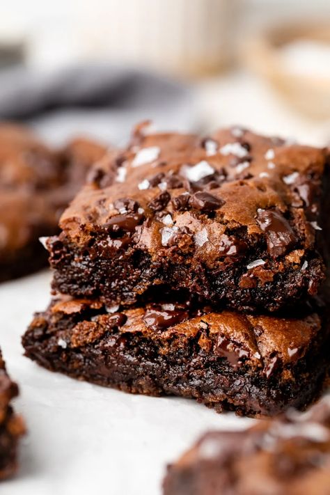 Vegan Tahini Brownies, Tahini Brownies, Tahini Chocolate, Chocolate Tahini, Clean Treats, Vegan Egg Substitute, Tahini Recipe, Chocolate Chip Blondies, Spiced Chocolate