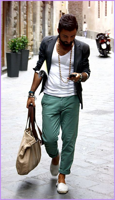 30 Most Sexy Italian Men Street Style Fashion Ideas To Copy Handsome Italian Men, Mode Hippie, Boho Men, Hipster Man, Mens Fashion Blog, Mode Boho, Italian Men, Men Style Tips, Men Street