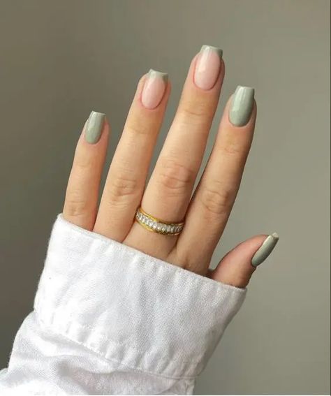 45+ Sage Green Nails To Try This Month | Sage Green Nails Designs For Inspo Green French Tip Nails, Sage Green Nails, Green French Tip, Bridesmaids Nails, Unghie Sfumate, Green French, Plain Nails, Square Nail Designs, Green Nail Designs