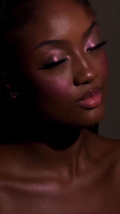 Pretty Glitter Makeup, Gunmetal Eyeshadow Looks, Dusty Pink Eyeshadow, Edgy Glam Makeup, Dusty Pink Eye Makeup, Pink Witch Makeup, Light Pink Makeup Looks Black Women, Sultry Makeup Looks Brown Eyes, Heavy Blush Makeup Looks