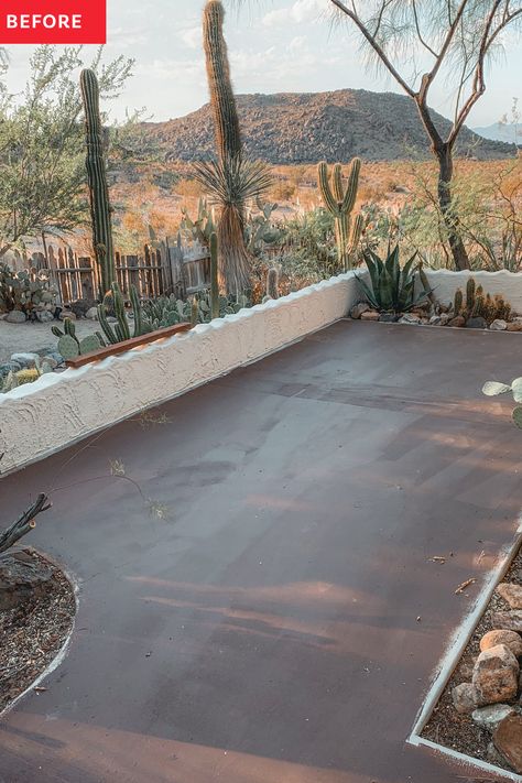 See how a DIY stucco bench makes this sparse patio into a cozy, conversational hangout with 1970s-inspired style. Stucco Bench, Diy Stucco, Desert Patio, Big Coffee Table, Nashville Art, University Of Missouri, Room Transformation, Built In Bench, Wooden Bench