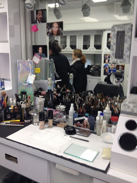 Inside the makeup trailer for A To Z at Warner Brothers Studios. Movie Set Trailer Interior, Movie Trailer On Set Inside, Movie Trailer Aesthetic, Actors Trailer, Film Trailer Aesthetic, Acting Trailer Aesthetic, Movie Set Trailer Aesthetic, Makeup Trailer On Set, Makeup Trailer