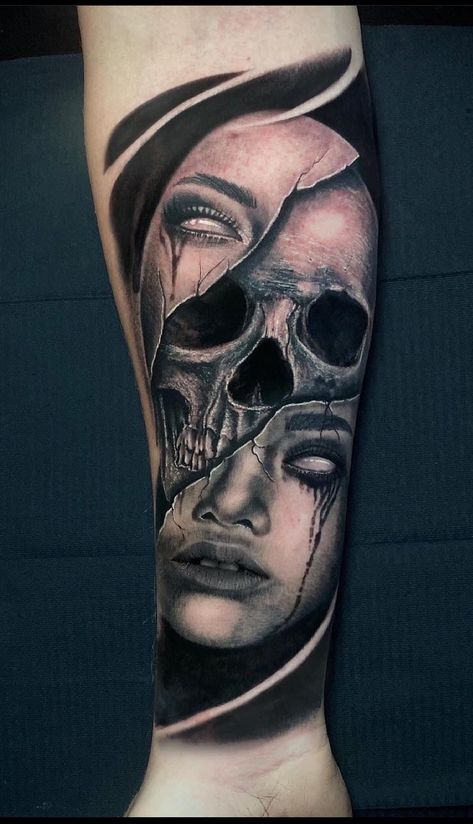 Woman With Mask Tattoo, Surealism Tattoo Ideas, Two Face Tattoo Mask, 2 Face Tattoo Mask, Skull Woman Tattoo, Skull Mask Tattoo, Split Face Tattoo, Half Skull Half Face Tattoo, Dark Tattoos For Men