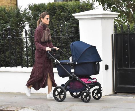 Pippa and James welcomed their son on October 15 Carol Middleton, Pippa Middleton Style, The Other Sister, Pippa And James, Bugaboo Stroller, Best Baby Strollers, Life Challenge, Middleton Family, Royal Christmas