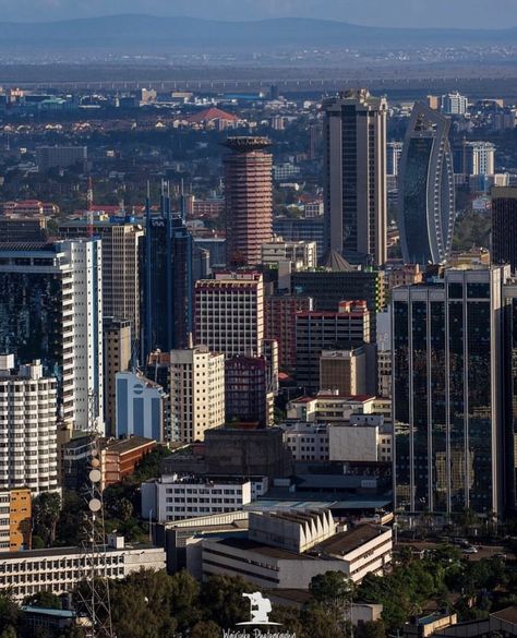 Kenya Africa City, Nairobi City, Kenya Nairobi, African Architecture, House Fence Design, Simple Wood Carving, City Scapes, Dream Design, Fence Design