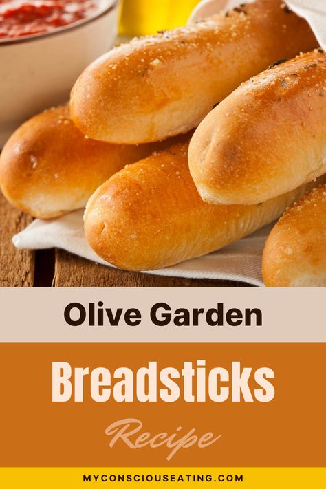 Breadsticks on a towel Copycat Olive Garden Breadsticks, Garlic Breadsticks Recipe, Cheesy Garlic Breadsticks Recipe, Olive Garden Breadsticks, Chicken Gnocchi Soup Recipe, Homemade Breadsticks, Breadsticks Recipe, Copycat Olive Garden, Cheesy Breadsticks