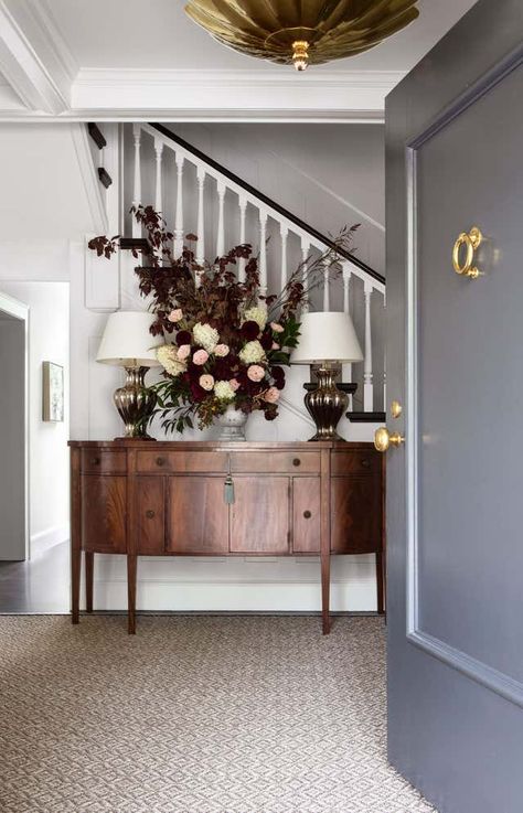 Living Room par Kimille Taylor Inc | 1stDibs Floral Headboard, Warm Color Schemes, Pacific Heights, Custom Chair, Cabinetry Design, Luxe Interiors, Built In Desk, Entryway Furniture, Family Living