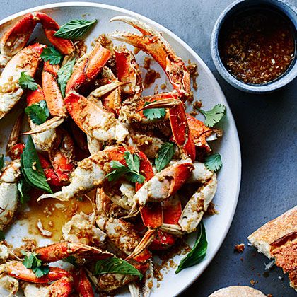 Cracked Crab, Dungeness Crab Recipes, Crab Feast, Basil Recipes, Shell Fish, Dungeness Crab, Crab Salad, Crab Recipes, Recipes Seafood