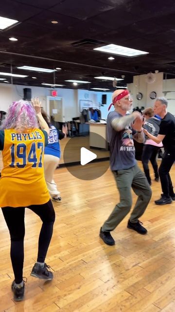 @chronicdancer on Instagram: "We asked the @pacemakersdanceteam to show their best ‘70s moves and they nailed the assignment! 🕺🪩 #seniordance #70s #nostalgia #babyboomers #joy #happydance" Funny Workout, Happy Dance Video, 60s Dance Moves, Disco Moves Dancing, Zumba For Beginners, Dance Memes Funny, Funny Dance Memes Humor, Funny Dance Moves, Everybody Dance Now