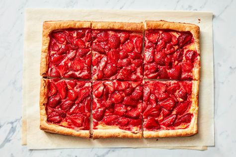 Put those strawberries to use with these delicious pastry recipes | The Seattle Times Cream Cheese Crust, Cheese Tart Recipe, Cream Cheese Tart, Denver Steak, Nyt Recipes, Chicken Broccoli Rice Casserole, Tomato Curry, Cheese Tart, Cheese Crust