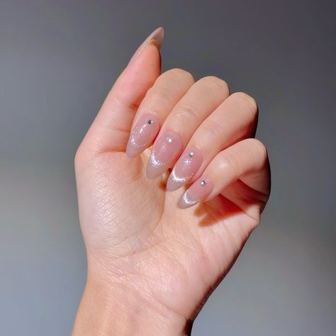 ✨ Crystal Spark- A delicate gradient of soft nude transitioning into cat-eye tips, accented with small gems for a touch of subtle glam. Perfect for adding an elegant sparkle to any occasion. Gradient Cat Eye Nails, Cat Eye Crystal, Subtle Glam, Eye Nails, Cat Eye Nails, Cat Eye, Sparkle, Gems, Crystals