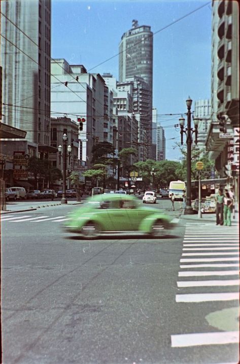 33 Fascinating Photos That Show Street Scenes of São Paulo, Brazil in the Early 1970s ~ vintage everyday Brazil Cities, Living In Brazil, Southeast Region, Global City, Bossa Nova, Reasons To Live, Street Scenes, Wall Artwork, Metropolis