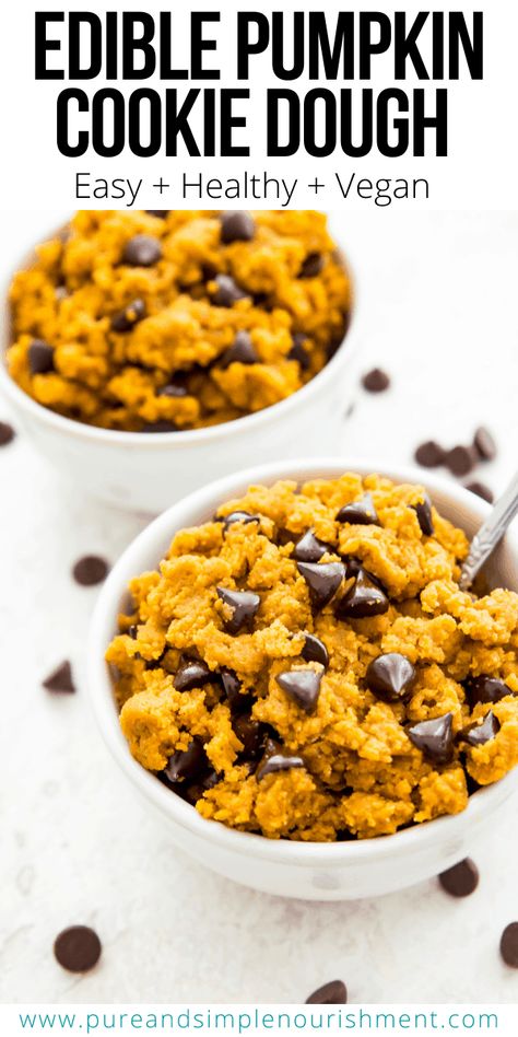 This edible pumpkin cookie dough is going to become your favourite fall treat. It's so easy to make and is ready in under 5 minutes. Plus it's healthy, gluten free, egg free and vegan! Pumpkin Cookie Dough, Egg Free Cookie Dough, Egg Free Desserts, Healthy No Bake, Healthy Cookie Dough, Pumpkin Cookie, Best Edibles, Pumpkin Spice Syrup, Cookie Dough Recipes