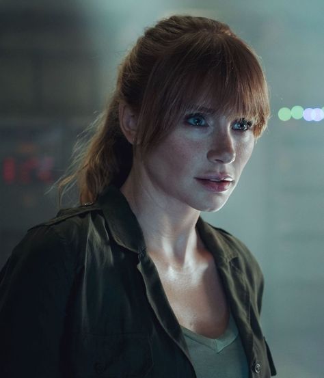 Jurassic World Claire, Brice Dallas Howard, Claire Dearing, Jungian Archetypes, Jurassic World 3, Epic Film, Marvel Aesthetic, Dallas Howard, Michael Crichton