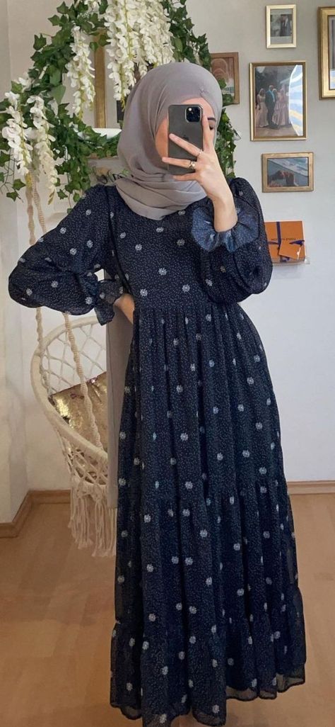 Chiffon Abaya Designs, Printed Abaya Designs, New Abaya Design, Printed Abaya, Burqa Design, Hijabi Fashion Summer, Modest Floral Dress, Fashion Abaya, Party Wear Frocks