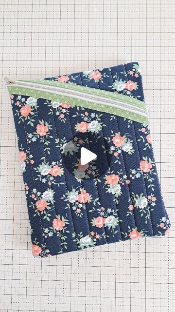 Kristina Brinkerhoff || Modern Sewing and Quilting Patterns on Instagram: "Let's make a Hemingway Pouch!  This Hemingway Pouch is made from my favorite print in the upcoming Rosemary Cottage fabric line by @thimbleblossoms. I just love the beautiful floral so much! 🥰 I only had a fat quarter of the print and gave this pouch away, though, so as soon as Rosemary Cottage is released, I'll be searching for more. 😆  You can find the link to purchase the Hemingway Pouch pattern in my profile, or comment "link" and I'll send the website straight to your inbox so you don't have to search for it. ❤️  Pattern: The Hemingway Pouch Pattern in size Large, available in my shop. Supplies: Rosemary Cottage fabric by @thimbleblossoms for @modafabrics. The pouch is quilted with Soft and Stable and the zip Hemingway Pouch Pattern Free, Hemingway Pouch Pattern, Hemingway Pouch, Cottage Fabric, Pouch Pattern, Quilting Patterns, The Pouch, My Profile, Rosemary