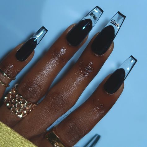 Jelly Black Nails, Transparent Black Nails, Black Aura Nails, Nails On Black Women, Clear Gel Nails, Clear Nail Designs, Beauty Nails Design, Pretty Gel Nails, Glass Nails