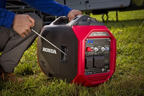 Honda Launches new EU3200i Portable Generator Best Portable Generator, Honda Generator, Portable Generator, Honda Motors, New Honda, Truck Camper, Electronics Circuit, Recreational Vehicle, Gas Tanks