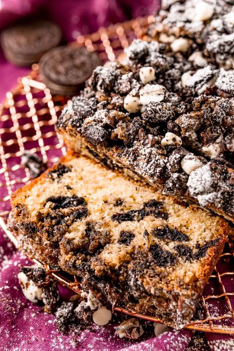 Oreo Coffee Cake, Best Oreo Dessert, Mini Loafs, Crumb Cakes, Moist White Cake, Dessert Breads, Oreo Dessert Recipes, Crumb Cake Recipe, 2023 Recipes