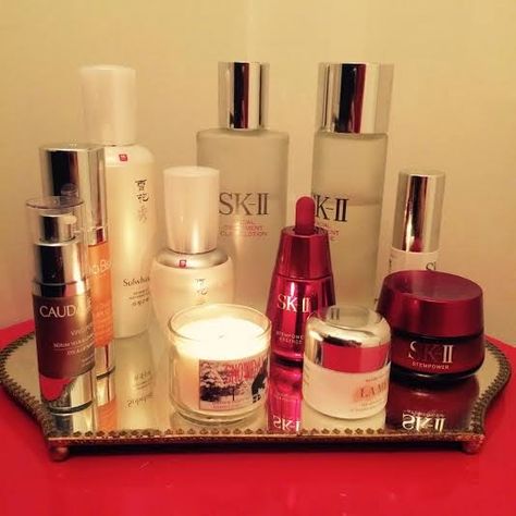 reddoesbeauty: My Evening Skincare Routine - with loads of SK-II Sk Ii Skincare, Skincare Board, Evening Skincare Routine, Evening Skincare, Random Picture, Beauty Gadgets, Sk Ii, Skin Care Gifts