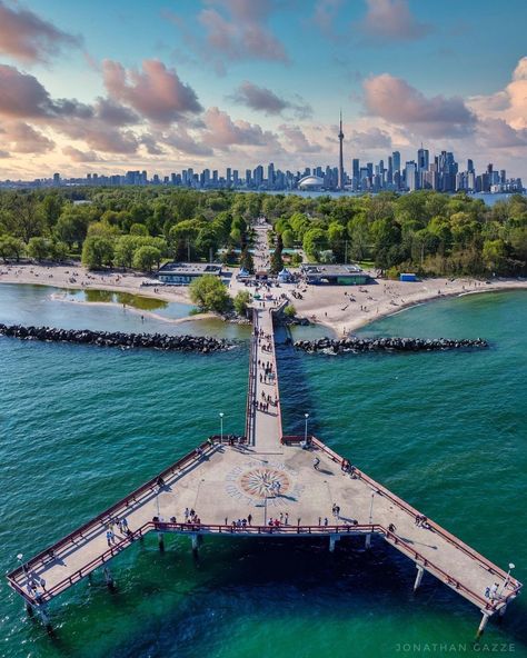 Toronto Islands | Things to Do, Attractions & Dining Niagara Falls Vacation, Days Until Spring, Toronto Island, Aerial Arts, Brighter Days, Island Destinations, Island Park, First Day Of Summer, Toronto Life