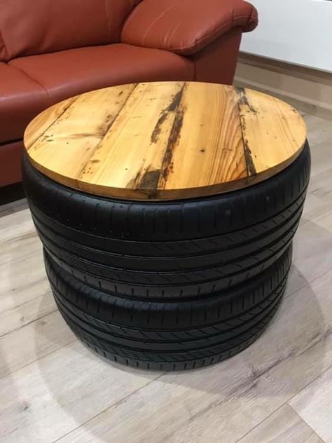 Tire Shop Decor Ideas, Chair Cafe Design, Inside Plants Decor, Tire Table, Simple Furniture Design, Tire Furniture, Tire Craft, Reuse Old Tires, Garage Furniture