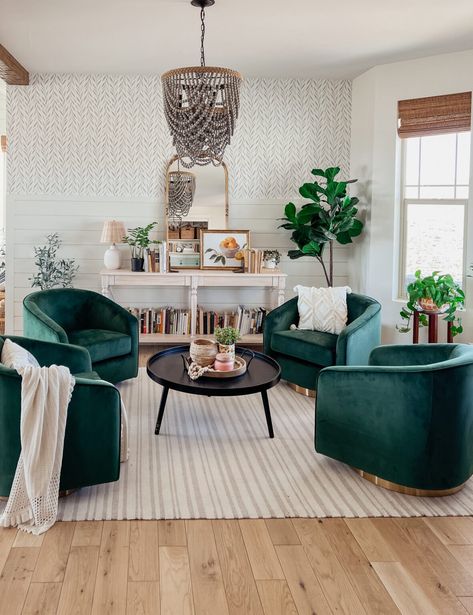 New Reading Room Look - Sarah Joy Sarah Joy, Sitting Room Design, New Cabinet, Elegant Centerpieces, Styl Boho, Reading Room, Farmhouse Style Decorating, A Living Room, Lighting Inspiration