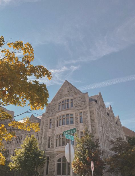 Umich Campus Aesthetic, Michigan College Aesthetic, University Of Vermont Aesthetic, Old University Aesthetic, Michigan University Aesthetic, University Of Michigan Aesthetic, Midwest Autumn, Umich Aesthetic, Michigan Autumn