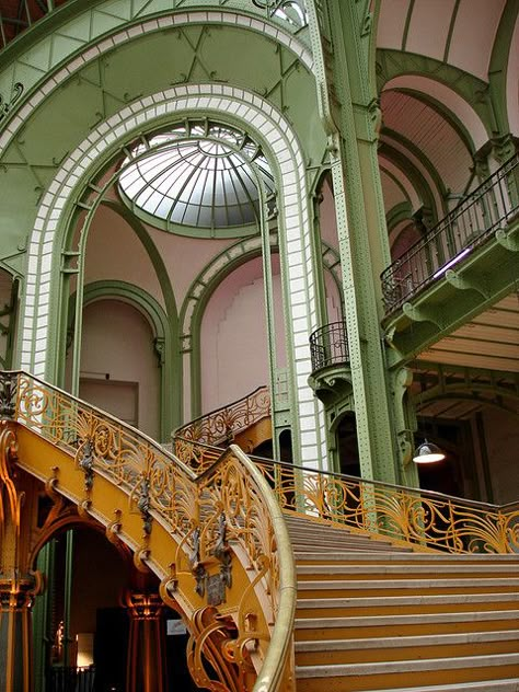 Le Grand Palais, Paris Galinda Upland, Oz Aesthetic, Art Nouveau Arquitectura, House Of Wolves, Architecture Art Nouveau, Grand Palais Paris, Steampunk House, Art Nouveau Architecture, Random Inspiration