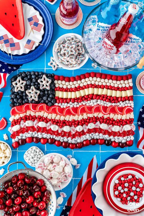 American Flag Snack Board Blue Snacks, Love From The Oven, Boston Baked Beans, Cinnamon Bears, Chocolate Stars, White Chocolate Truffles, Patriotic Food, Crowd Pleasing Appetizers, Candy Truffles