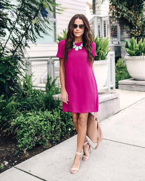 Making Moves Shift Dress - Fuchsia Vestidos Color Fucsia, Fuchsia Dress Outfit, Shift Dress Outfit, Pink Dress Outfits, Work Dresses Outfits, Summer Shift Dress, Fuschia Dress, Magenta Dress, Color Blocking Outfits