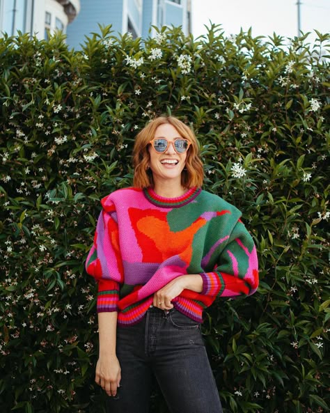 Sweaters Outfit, Abstract Scarf, Maximalist Fashion, Bright Sweater, Scarf Sweater, Farm Clothes, Multicolor Sweater, Mum Fashion, Unique Sweaters