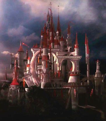 Queen Of Hearts Castle Wonderland, Red Queen Castle Alice In Wonderland, Red Croquet Aesthetic, The Red Queen Alice In Wonderland, Red Kingdom Aesthetic, Red Queen Castle, Alice In Wonderland Castle, Twice Queen Of Hearts, Queen Of Hearts Castle