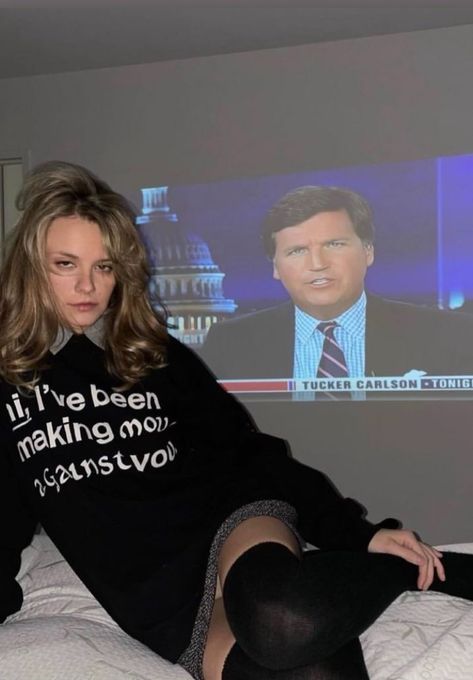 (1) MaryShelleyStepOnMe on X: "THIS is the interview America needs!!! https://t.co/oNEpvXGn7f" / X Lobotomy Chic, Dasha Nekrasova, Red Scare, Model Ideas, Messy Room, Tucker Carlson, Stomach Ache, The Interview, My Vibe