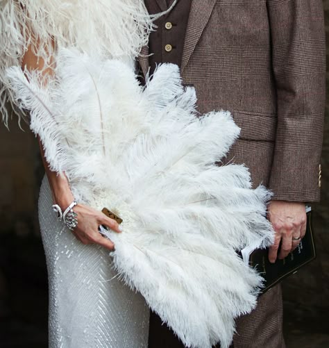 Bride Dress With Feathers, Gatsby Party Aesthetic, White Engagement Party, Feathers Wedding, Jasmine Wedding, Eliza Jane, Wedding Hall Decorations, Gatsby Theme, Reception Look