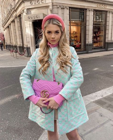 Girly Winter Outfits, Preppy Fall Fashion, Classy Fall Outfits, Preppy Fall Outfits, Gucci Coat, Preppy Fall, Looks Party, Fall Outfit Ideas, Paris Outfits