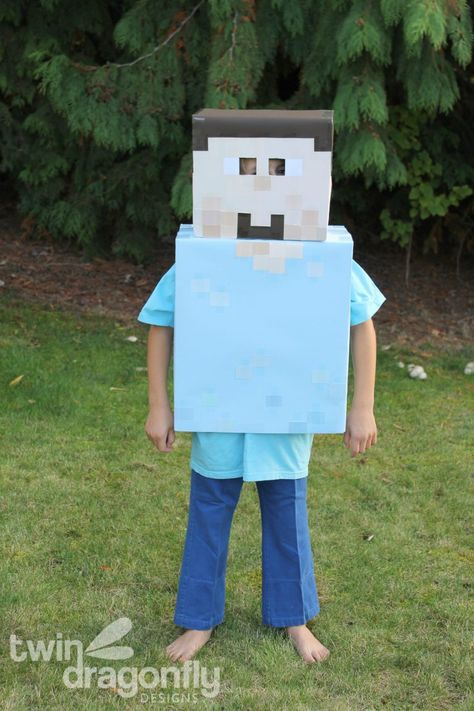 Minecraft Steve Costume Minecraft Halloween Costume, Steve Costume, Minecraft Costumes, Epic Costumes, Yip Yip, Minecraft Steve, Diy Minecraft, Book Week Costume, Zombie Costume