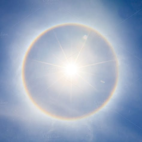 Sun Halo, Angelic Aesthetic, Aquarius Aesthetic, Sun Dogs, Aesthetic Indie, Ethereal Art, Editing Pictures, Fantasy Landscape, Pretty Pictures