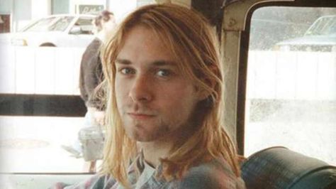 Peer Into The Mind Of 21-Year-Old Kurt Cobain Via His Pre-’Bleach’ Mixtape - The internet has imploded over the last few days over the presumed resurfacing of a 1980's pre-Bleach mixtape made by Nirvana frontman Kurt Cobain. Curco Vein, Donald Cobain, Krist Novoselić, Nirvana Kurt Cobain, Nirvana Kurt, Dave Grohl, I'm With The Band, Love Rocks, 90s Grunge