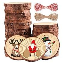 Christmas Ornaments Wood, Wood Slice Centerpieces, Ornaments Wood, Christmas Activity Book, Log Slice, Christmas Crafty, Rustic Crafts, Christmas Stencils, Christmas Activities For Kids